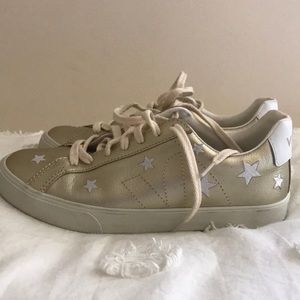 Almost New Madewell Veja’s